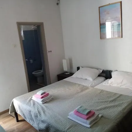 Sanja Apartment *
